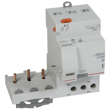 410489 LEGRAND B. D. A. DX3 3/63/300 HPI