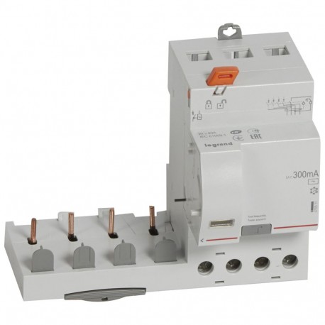 410511 LEGRAND B. D. A. DX3 4/40/300 AC