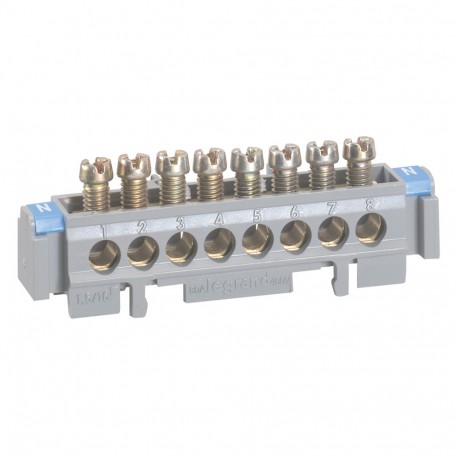 004822 LEGRAND BORNA UNIVERSAL 8 SAÍDAS
