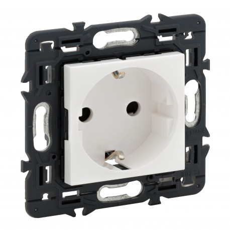 741220 LEGRAND VN-BASE 2P+T 16A TORN BRANCO.