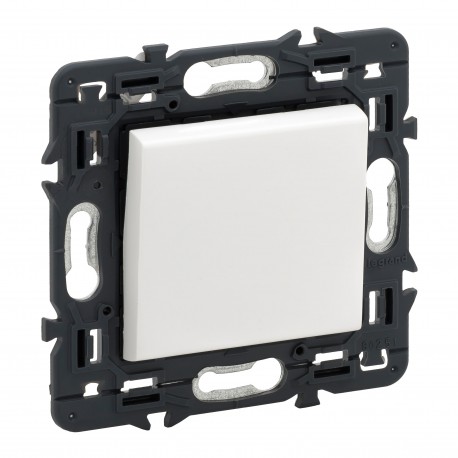 741240 LEGRAND VN-CONM 1P 10AX BIANCO