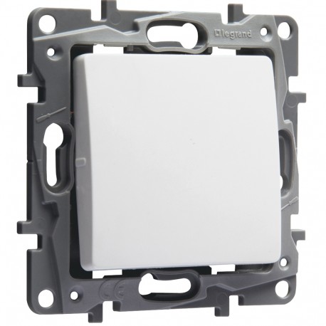 664701 LEGRAND NL-COM 1P 10A BRANCO.