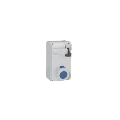 056629 LEGRAND COMB. ENCL. 2P+T 32A 230V IP55