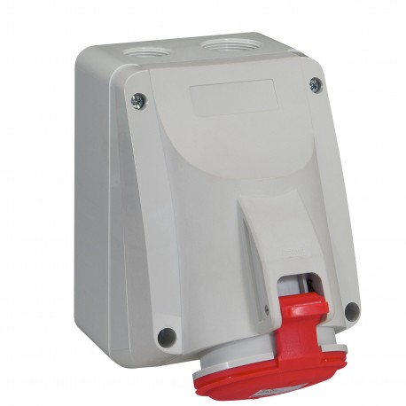 555258 LEGRAND P17 B. SUP 32A 3P+T 415V IP44