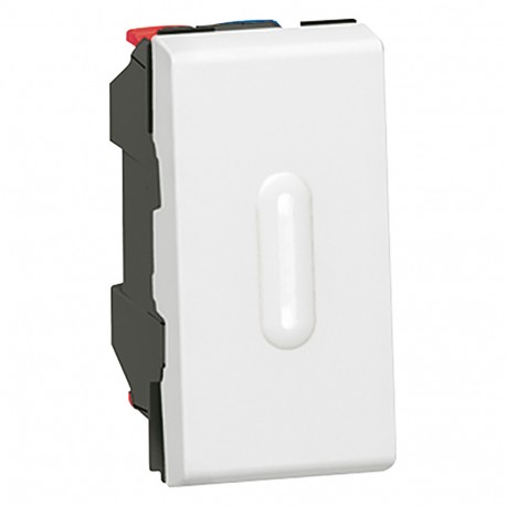 077062 LEGRAND MO-COM 20AX 1M CUS