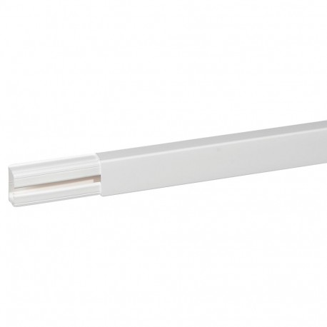 030027 LEGRAND DLPLUS-KANAL-40X20