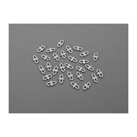 31390 WÖHNER Join kit (100 pieces) to create multi-pole sist adapters. 60mm compact 5p
