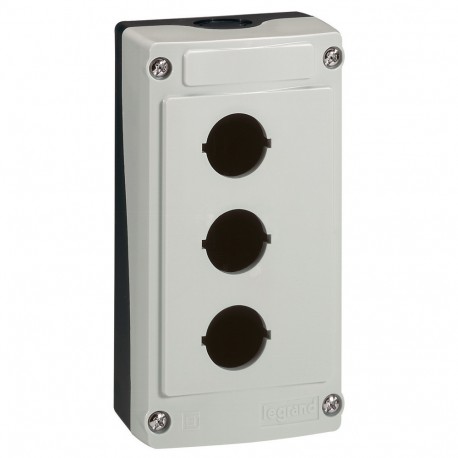 024203 LEGRAND CX IP66 3 POSTOS COMANDO
