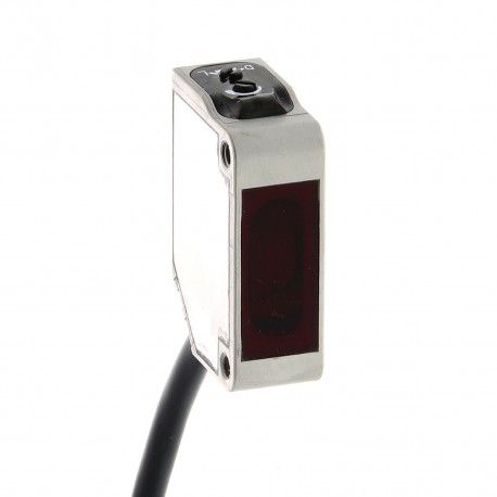 E3ZM-B81T 2M E3ZM0268D E3ZMB81T2M OMRON Metalica Obj. Transp. cc 3h Espejo 0,5m PNP Cable 2m Potenciometro