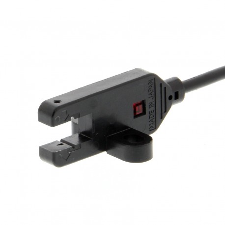 EE-SX872P EESX1657D 103843 OMRON Herradura 5mm Vert Luz PNP Cable 2m