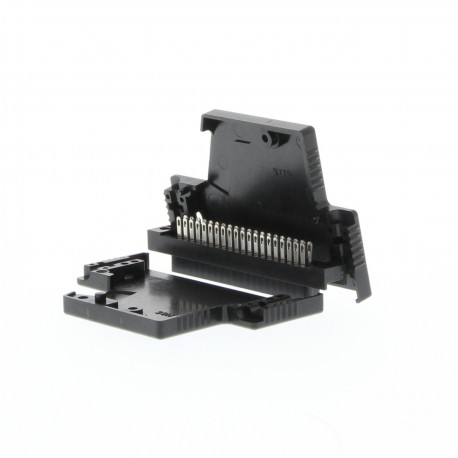 C500-CE404 3GA56006H C500CE404 OMRON Conector módulo alta dens. 32p soldar