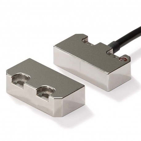 F3S-TGR-NSMC-20-02 AA020786G F3STGRNSMC2002 OMRON Commutateur Sec. PLe Petit Métal Codif. 2NC LED Câble de 2m