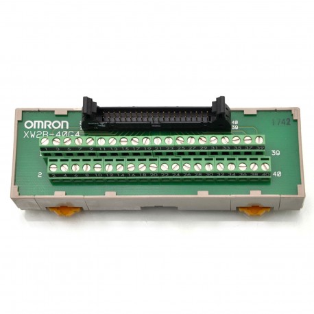 XW2B-40G4 XW2B0003A XW2B40G4 OMRON Bloque conector 40 puntos E/S M2.4