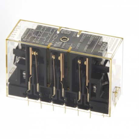 G7S-4A2B-E DC24 G7SE0002E G7S4A2BEDC24 OMRON Relè di Sicurezza 4PST-NA DPST-NC 6 poli 10A 24vdc