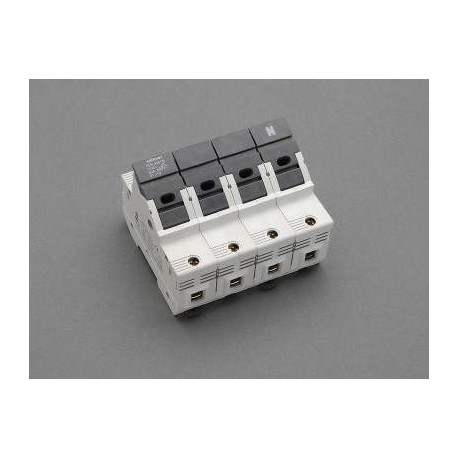 31119 WOEHNER Ambus EasySwitch 14x51/690V 50A 3 polos+N