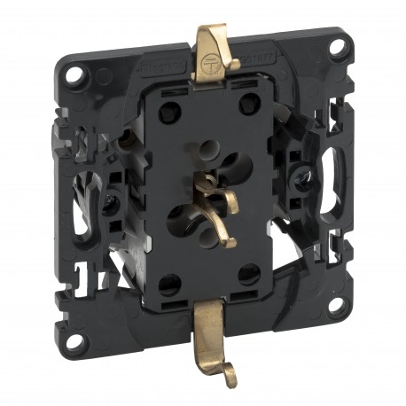 864023 LEGRAND NS-БАЗА 2X2P+T 16A РАЗОРВАННАЯ