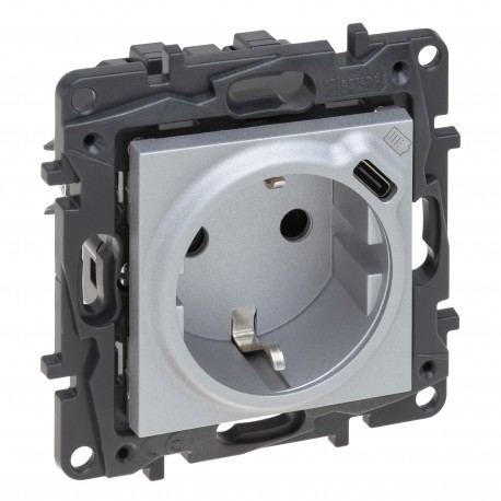 864327 LEGRAND NS-БАЗА 2P + T + USB ТИП-C КВАСЦЫ