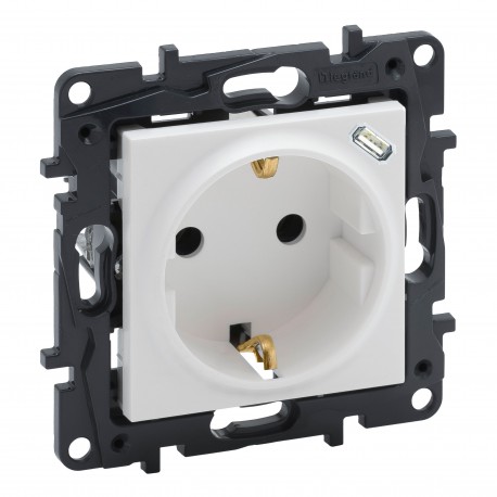 864127 LEGRAND NS-BASE 2P + T + USB TYP-C BLAN