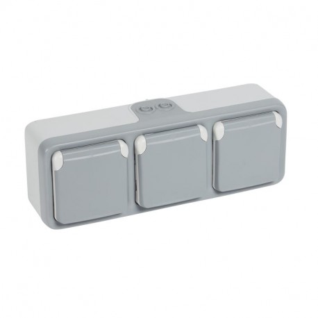 069703 LEGRAND PL-MBL SUP 3X2P+T TOR HOR GRIS