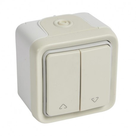 069758 LEGRAND PL-MBL SUP CONM PERS 10A WHITE