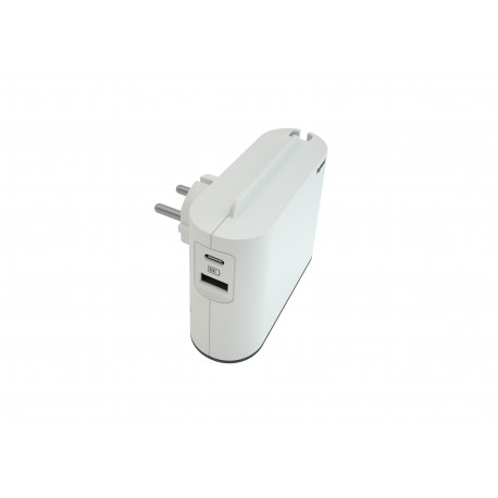 694593 LEGRAND ADATTARE ANGOLO 2X2P 10A USB BL