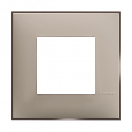 R4802CS BTCINO CL-PLACA 2M CREMA SATIN.