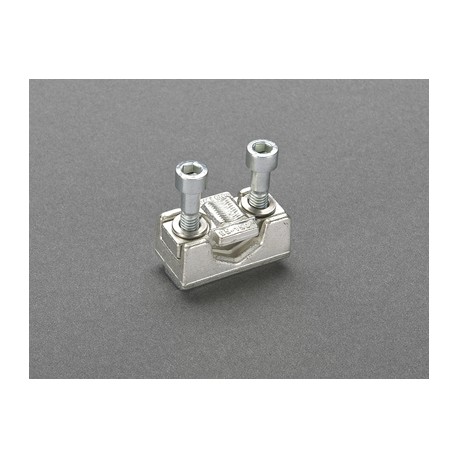 33166 WOEHNER Borne p. section 150mm2, size 1