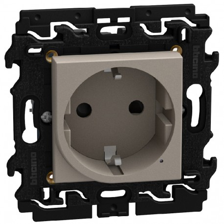 YG4141AC BTCINO BASE 2P+T ST