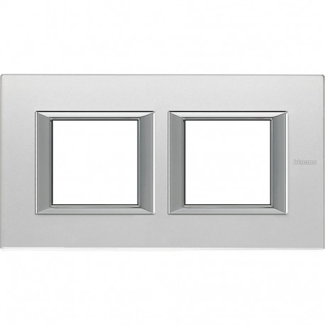 HA4802M2HVS BTCINO AX-PLAQUE DE 2X2 HOR, VERT SÈVRES