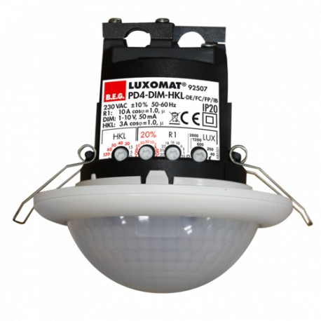 92507 LUXOMAT PD4-M-DIM-FP avec CVC