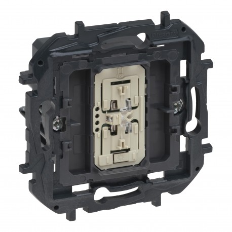 864040B LEGRAND NS-REG PULS 3H 0-150W UNIV