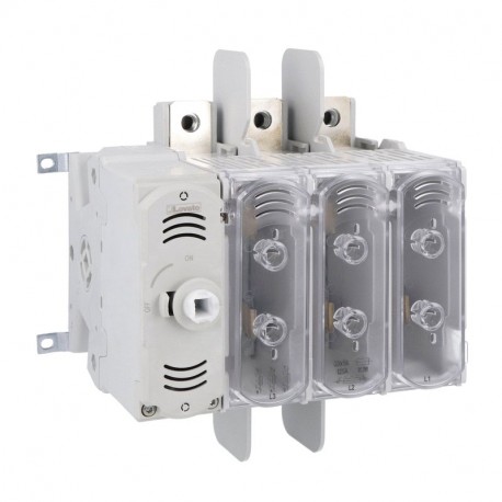 GEF0125F LOVATO Con portafusibili NFC. Da completare con albero di prolunga e trasmissione