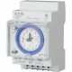 TSQD1CO 167390 Y7-167390 EATON ELECTRIC Interruptor horario digital, 24 horas, segmentos, batería, 1 UM