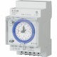 TSQD1CO 167390 Y7-167390 EATON ELECTRIC Temporizzatore per installazione modulare 24 ore, cavaliere estraibi..