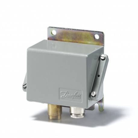 CAS133 060-315066 DANFOSS CONTROLES INDUSTRIALES CAS133 interruttore a Pressione M/8
