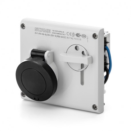 400.32867 SCAME BASE ENCLAV. MEC. 3P+T IP44 32A 5h