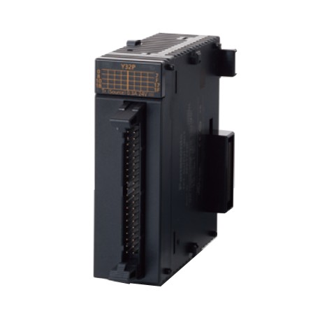 AFP7Y32P PANASONIC FP7 Digital PNP Transistor Output Modul, 32DA (5-24V DC, up to 0,3A), 40 pin MIL connector