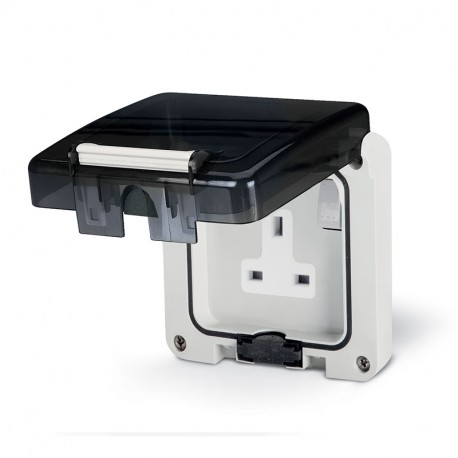 137.4022 SCAME TOMA INGLESA CON INTERRUPTOR IP66 M115