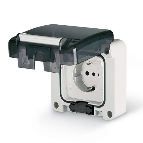 137.4404 SCAME BASE P30 IP66 M95 16A 250V AC