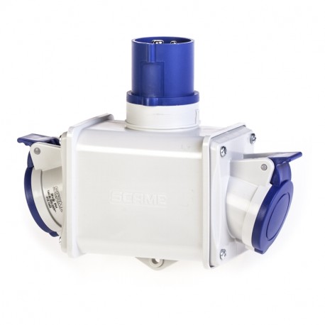 600.1623 SCAME ADATTATORE 2 USCITE 2P+T 220V IP44