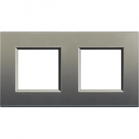 LNA4802M2AE BTCINO LL-PLAQUE DE 2X2 AVENUE