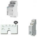 Appareillage modulaire monté en face avant d'enveloppe